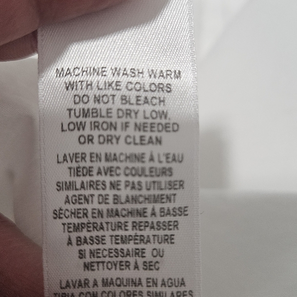 NWT Frame ruffled neck size medium 100% cotton - Picture 5 of 7